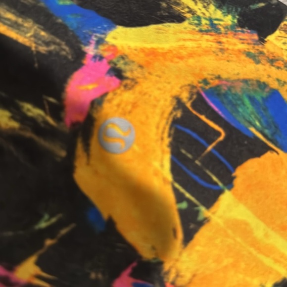 Lululemon Invigorate leggings - Picture 5 of 6